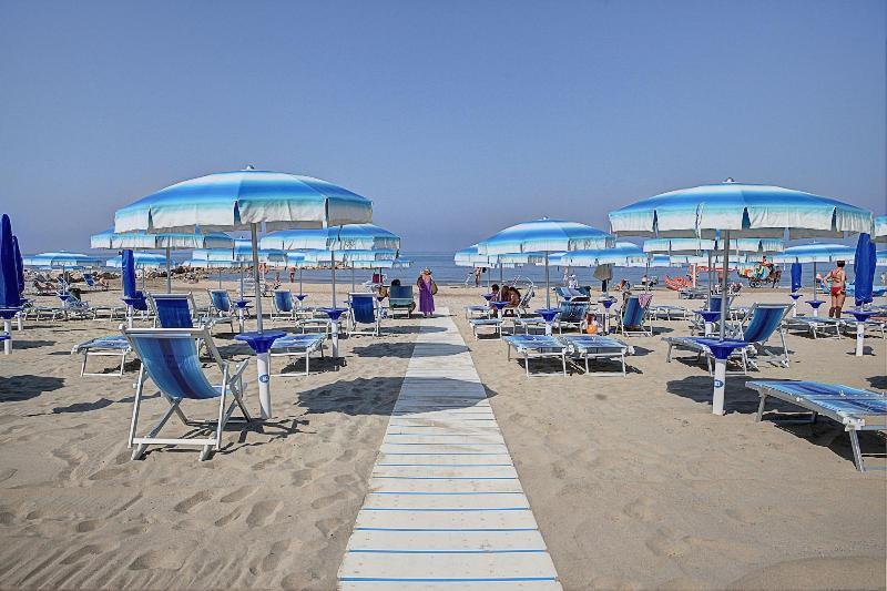 Serpa Hotel Anzio Kültér fotó