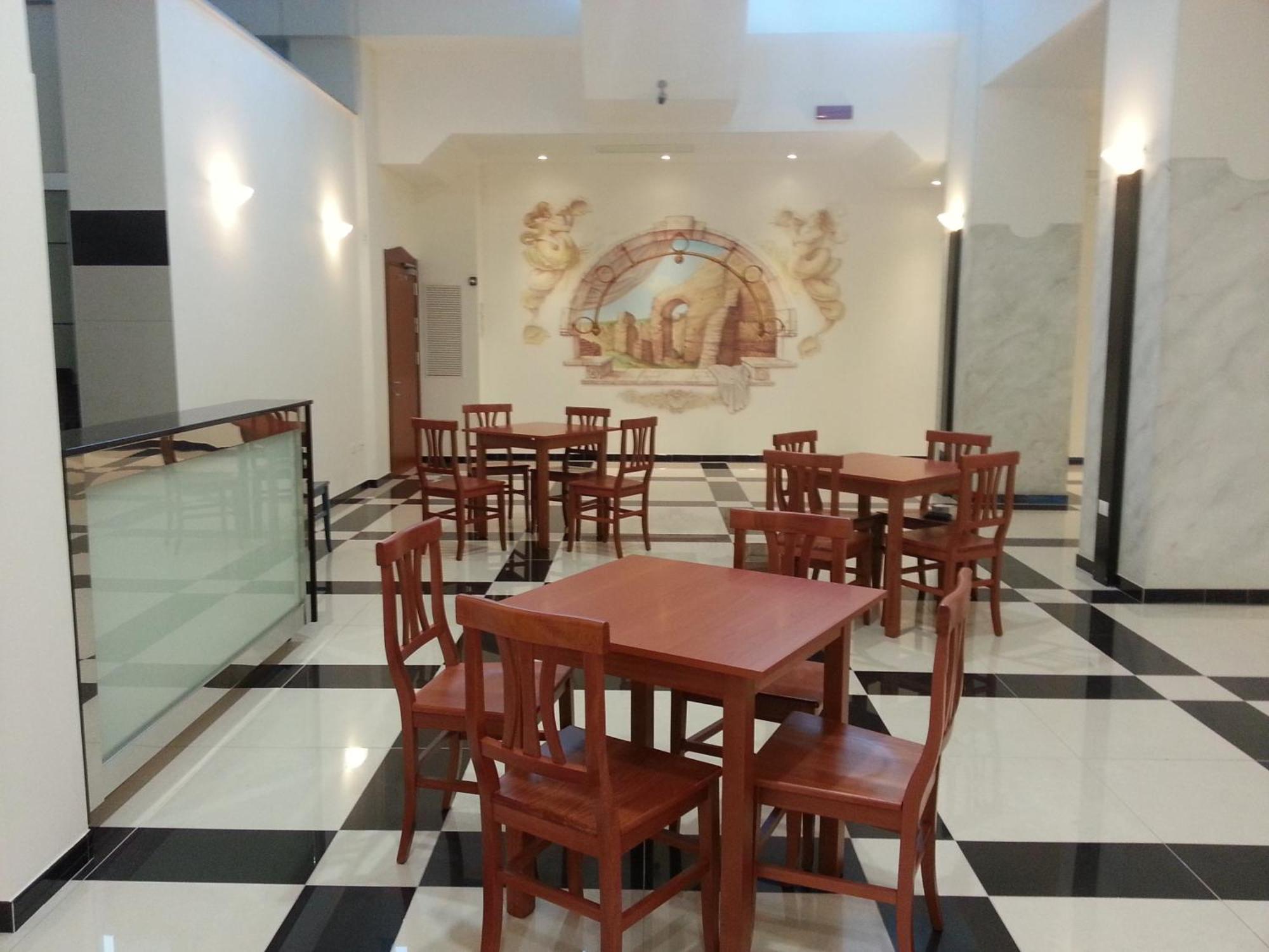 Serpa Hotel Anzio Kültér fotó