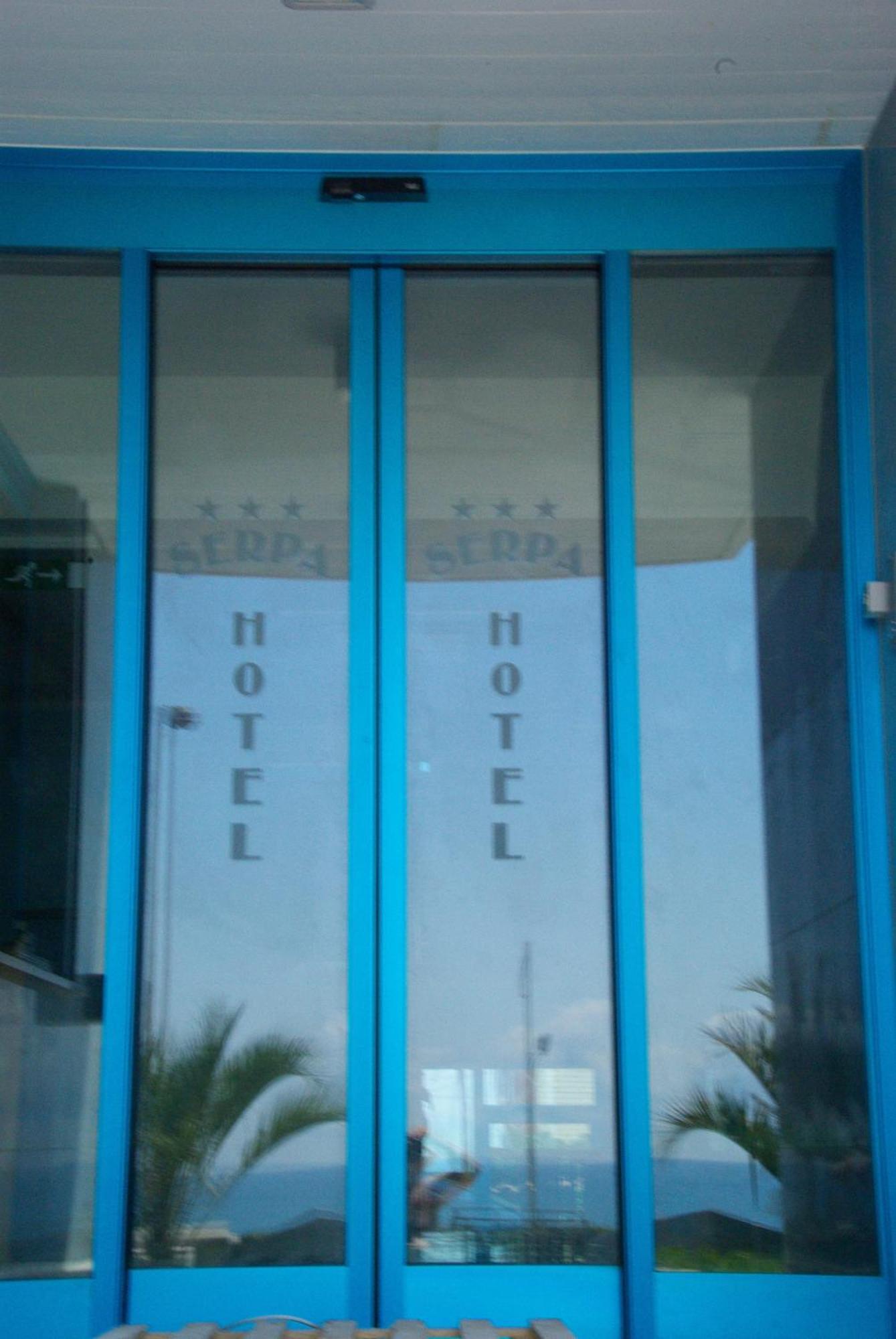 Serpa Hotel Anzio Kültér fotó