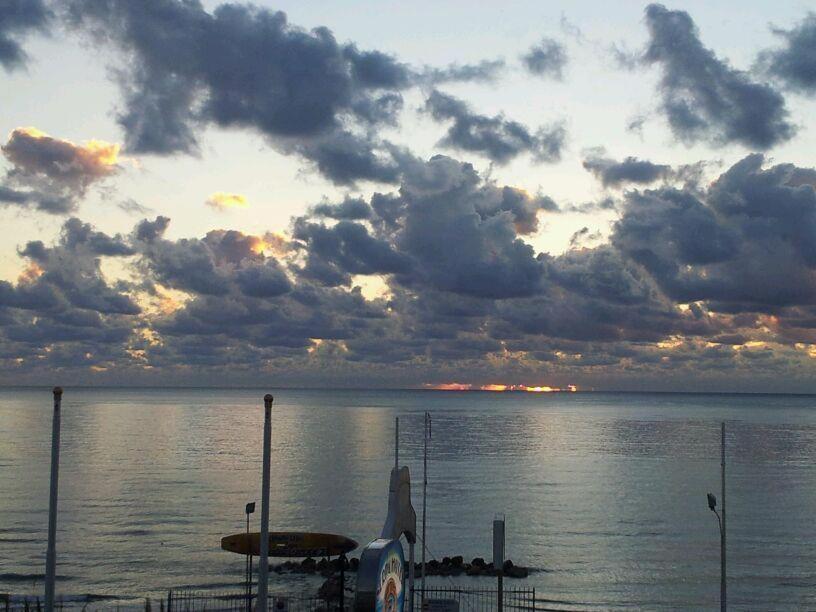 Serpa Hotel Anzio Kültér fotó