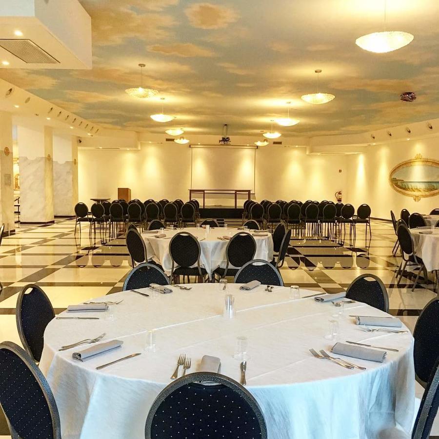 Serpa Hotel Anzio Kültér fotó